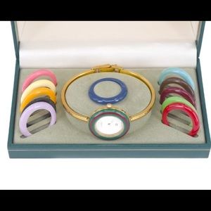 Gucci 14 k Gold Plated Swiss Quartz Collectors Vintage Set/Gold comes w/ bezels